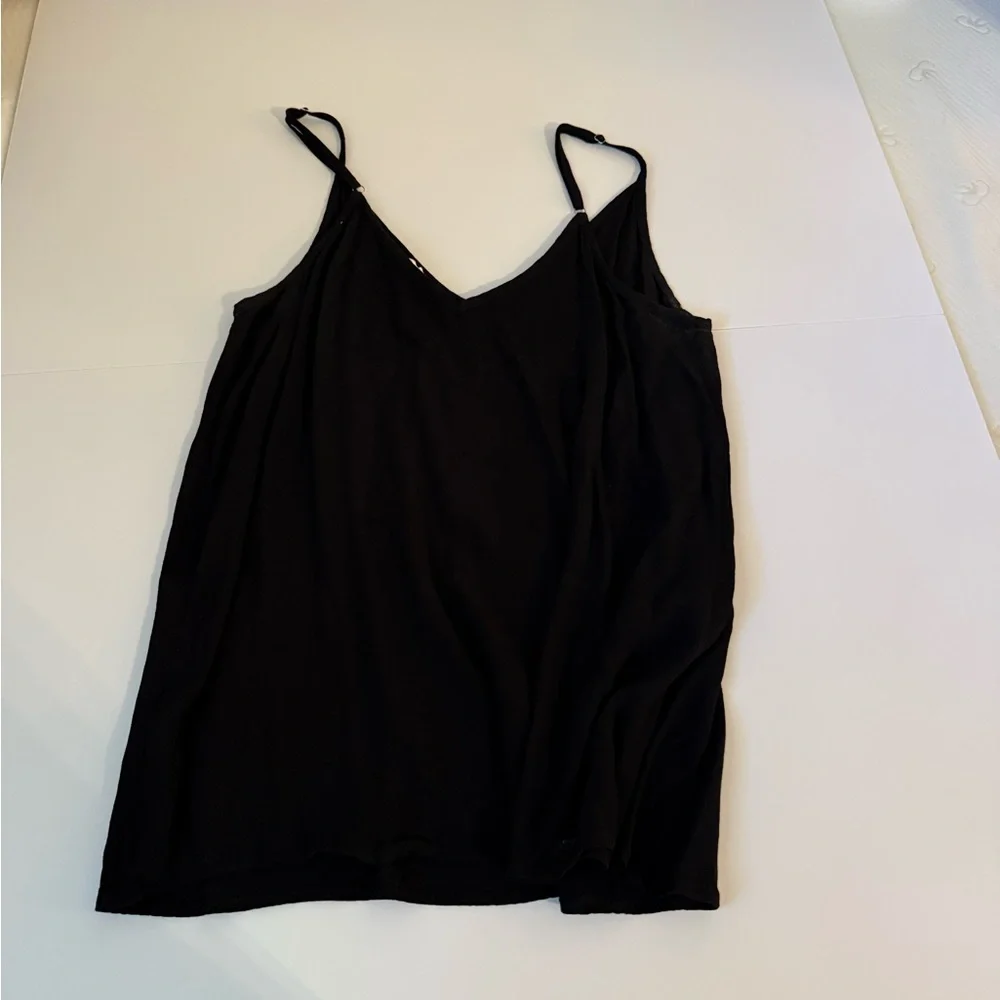 Entro Black Camisole Top - Picture 2 of 3
